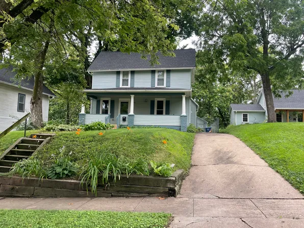 666 38th St, Des Moines, IA 50312