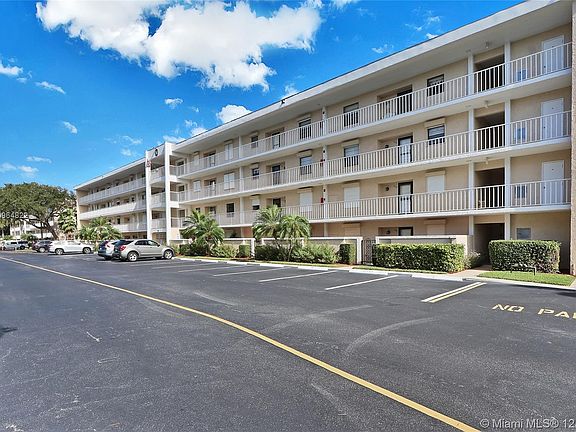 2nd image of 300 N Highway A1a APT 406M