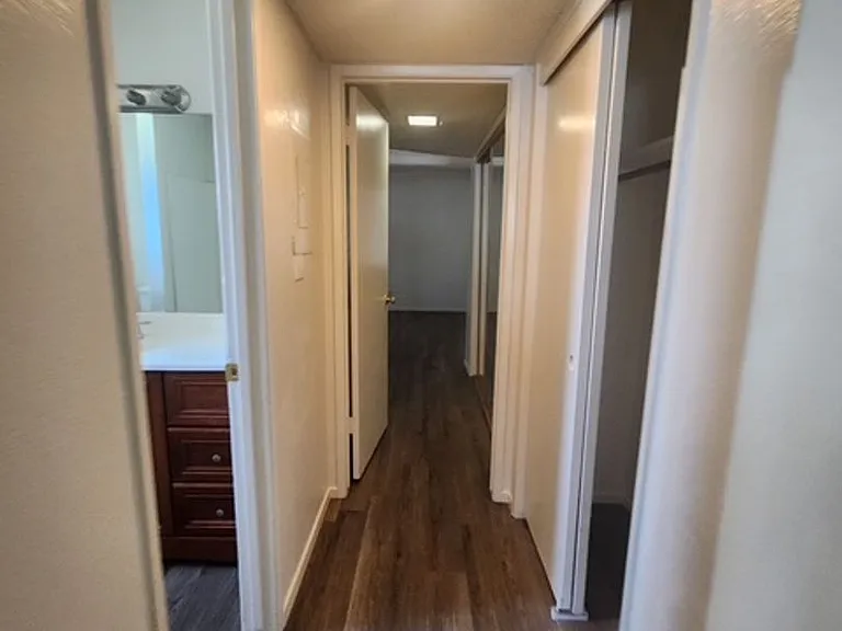 5901 Ming Ave #4 — Photo 9