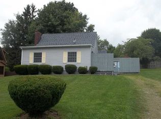 419 Lawnview Ave, New Castle, PA
