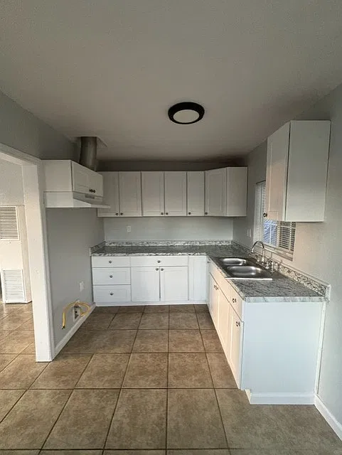 1 bed, 650 sqft, $1,950 — Photo 4