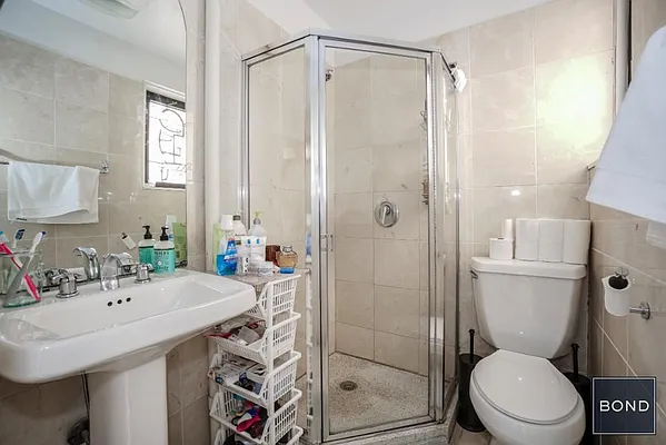 Rented by Bond New York | media 14