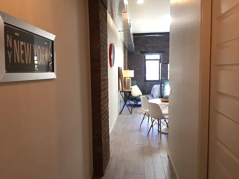 494 Seneca Ave #2 — Photo 6