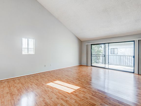 5th image of 222 S Irena Ave Unit K