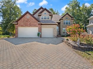 13014 Covered Bridge Rd, Sellersburg, IN 47172