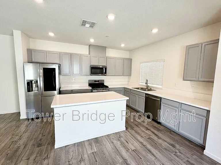 11789 Plato Way — Photo 4