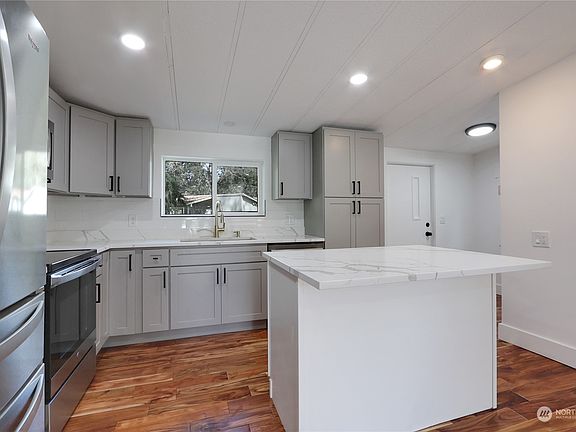 5th image of 703 167th Street Ct E #11