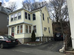 15 Hutchinsons Ct, Lynn, MA 01902