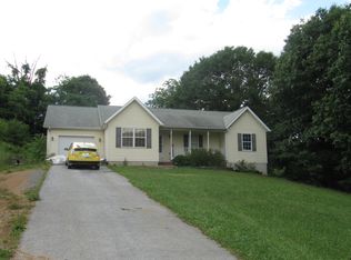 30 Domino Ct, Martinsburg, WV 25404