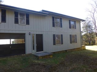 337 Hyatt Rd, Franklin, NC 28734