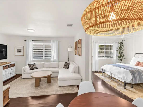 1307 Norwalk Ln APT 206, Austin, TX 78703