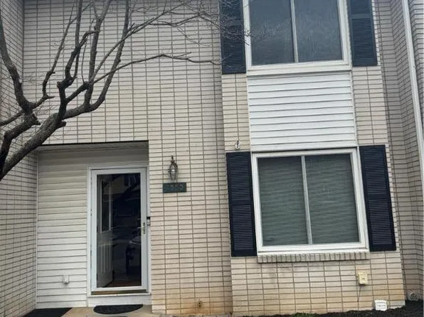 7553 Buttercup Rd, Macungie, PA 18062