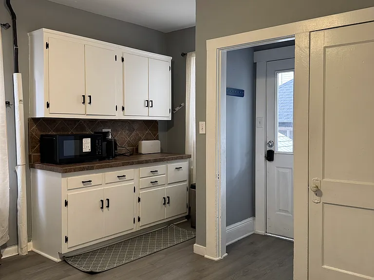 154 Hayward Pl #1 — Photo 13