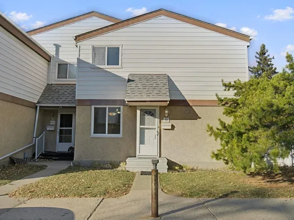 Twin Ter NW, Edmonton, AB T6K 1V4