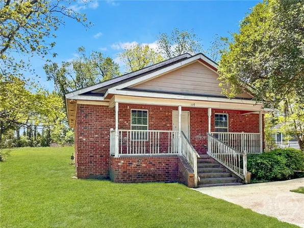 109 Darling Street, Savannah, GA 31408