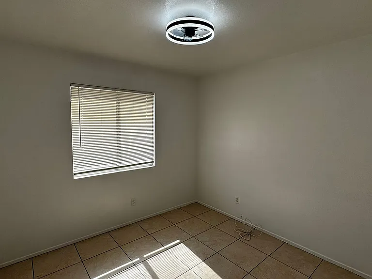 7290 Golden Star Ave — Photo 17