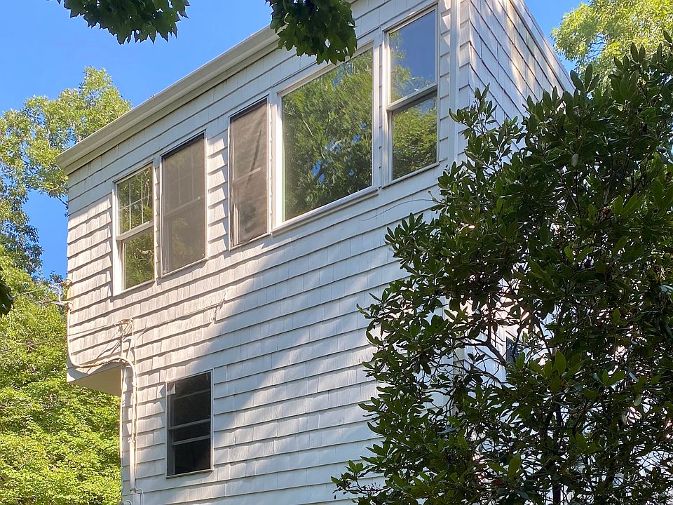 1st image of 38 Chapel Ln