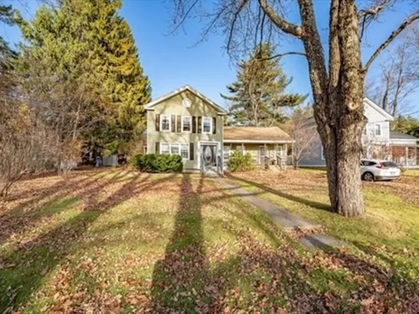 24 Old Post Rd, Worthington, MA 01098