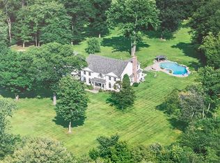 4 Sunrise Ln, Bridgewater, CT 06752