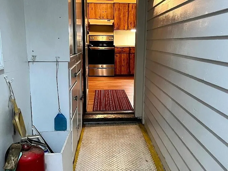 30 Fowler St — Photo 6