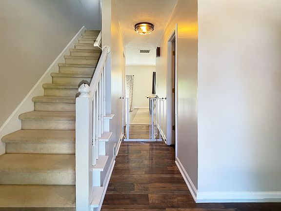 2nd image of 5627 Hill Rise Dr