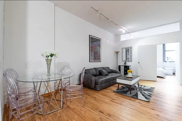 Rented by Corcoran | media 66