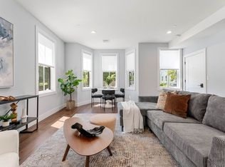 62 Boynton St #1, Boston, MA 02130
