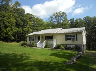 Delaware Dr, Milford, PA