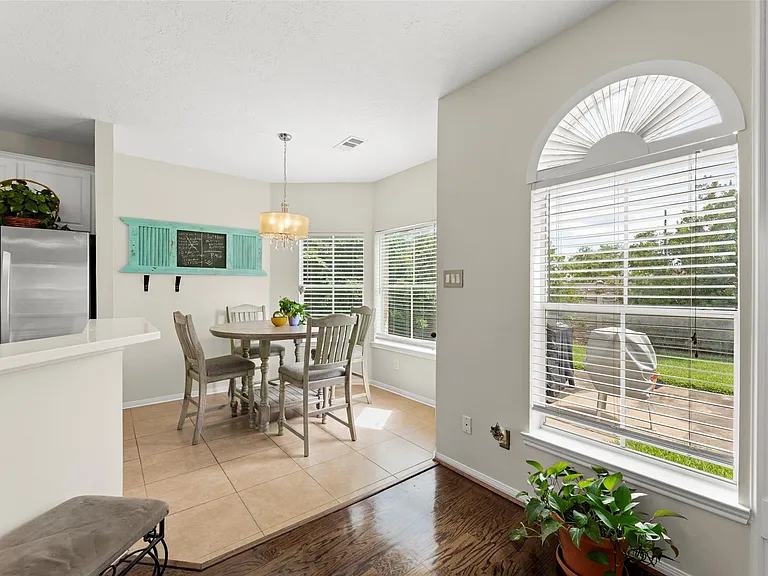 44 Parkway Pl — Photo 10