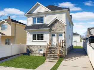 139 Detroit Ave, Staten Island, NY 10312