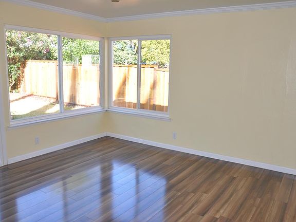 5th image of 6770 Moselle Dr