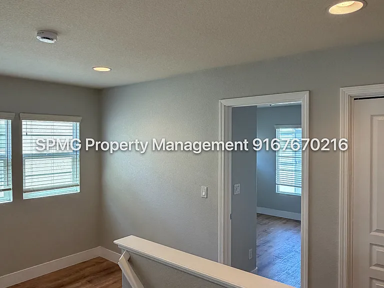 1456 Impressionist Loop — Photo 21