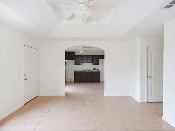 4th image of 4416 Black Buck Cir