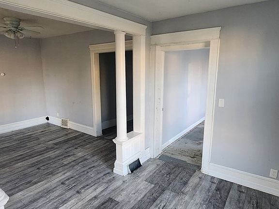 2nd image of 1155 W 9th St