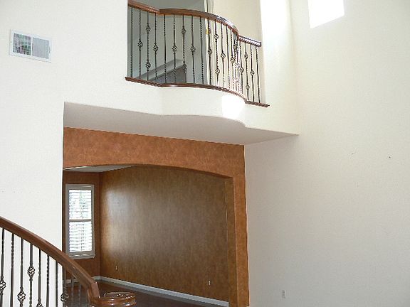 2420 Covelite upstairs and BAlcony picture_05102014