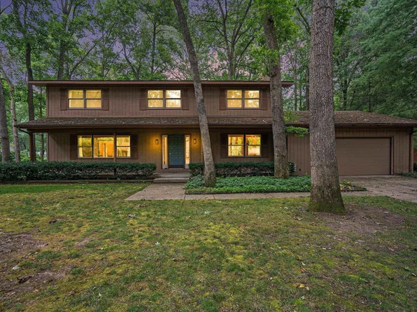 50590 Tecumseh Dr, Granger, IN 46530