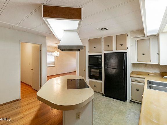 3rd image of 9005 E OLIVE Lane N