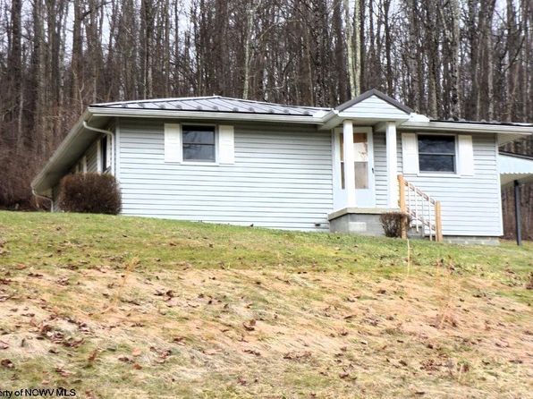 643 Festus Ridge Rd, Worthington, WV 26591
