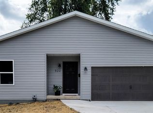 522 Grove St, Fond Du Lac, WI 54935
