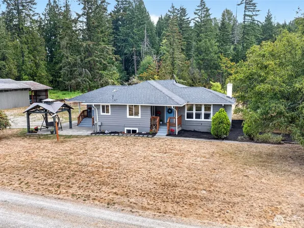 39611 62nd Avenue E, Eatonville, WA 98328