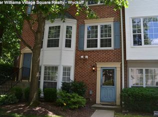 235 Larch Ln, Mahwah, NJ 07430