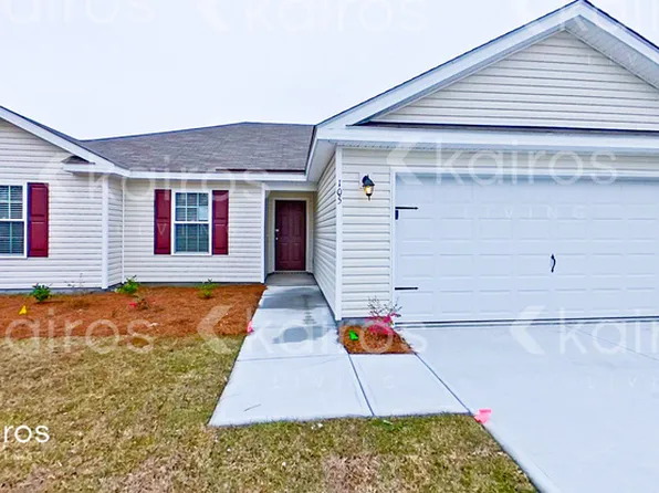 105 Western Red Cedar Dr, Springfield, GA 31329