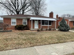 32912 Hees St, Livonia, MI 48150