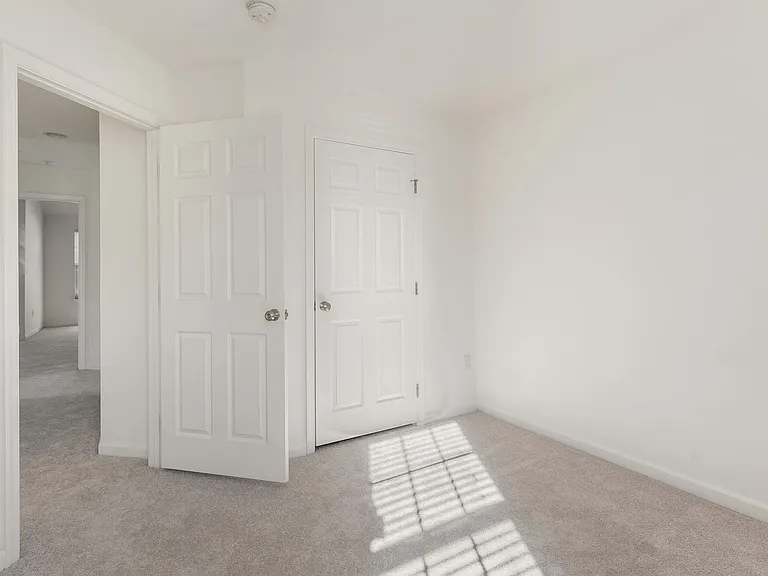 4801 Portsmouth Rd — Photo 26