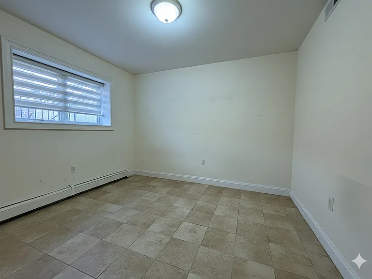 25 W Edsall Ave #A — Photo 15