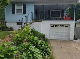 716 Walnut St, Crescent, PA 15046