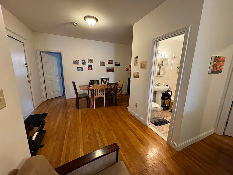 37 Egremont Rd #4 — Photo 3