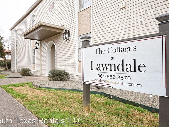 3rd image of 1811 Lawndale Ave APT 7