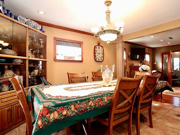 5th image of 428 Beach 131st St #16253/60