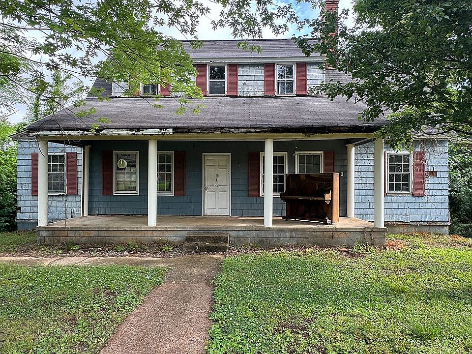 1st image of 1625 Ridge Dr